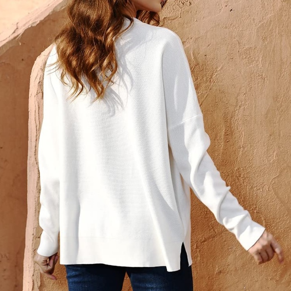 BGYJMTRCVHU crewneck wide drapey white pullover sweater